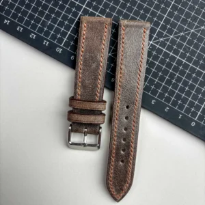 aniline vintage distressed brown strap