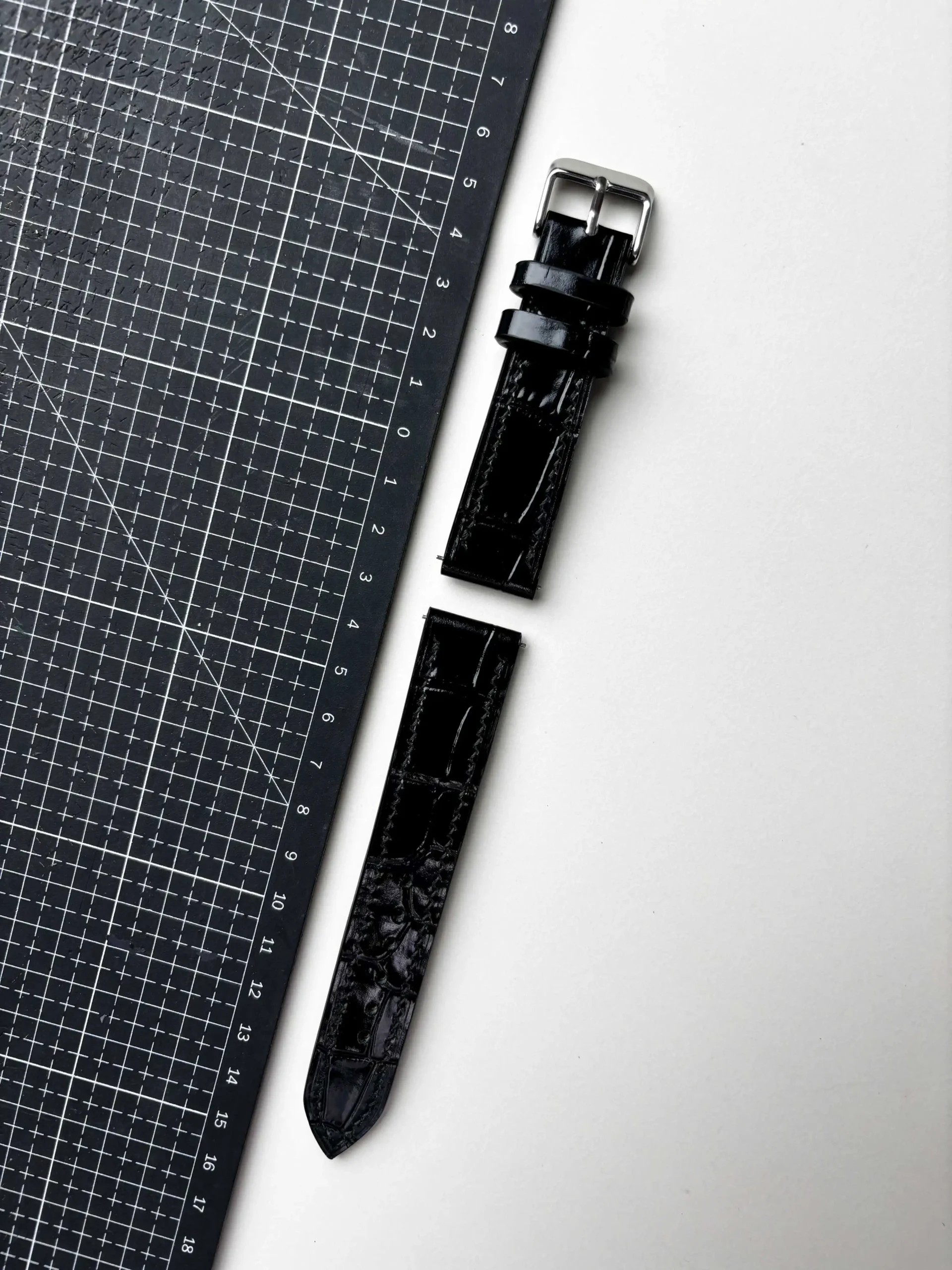 italian nero cocco stampato leather strap full italian nero cocco stampato leather strap full