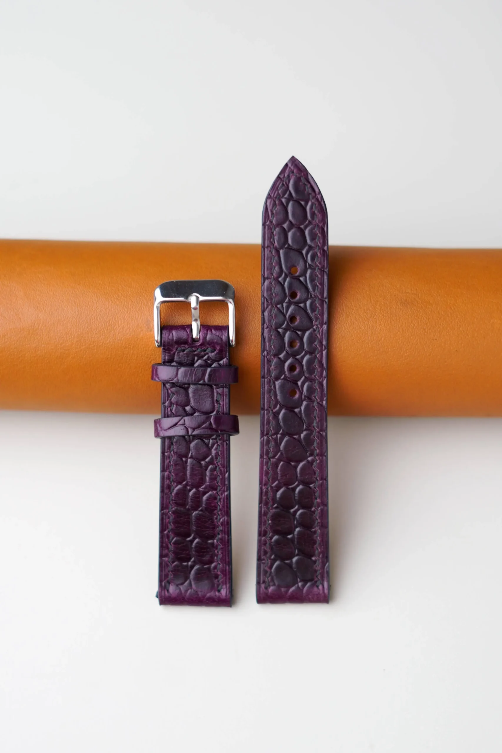 antares croco embossed round pattern full antares croco embossed round pattern full